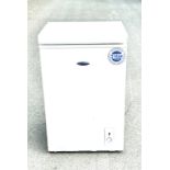 Ice King chest freezer, ch1041h working order 33.5 inches tall 21.5 inches wide 20.5 inches depth