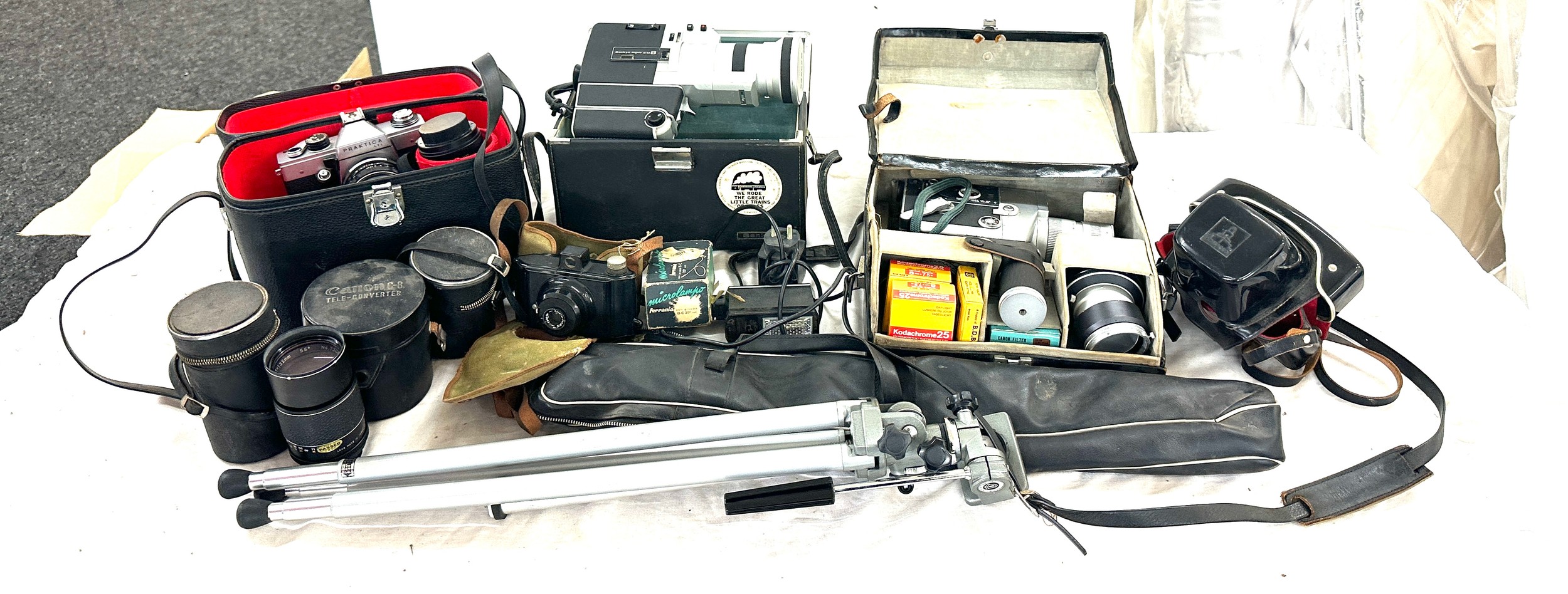 Large selection of vintage camera equipment to include lenses, PRA-KTICA camera etc - Bild 7 aus 7