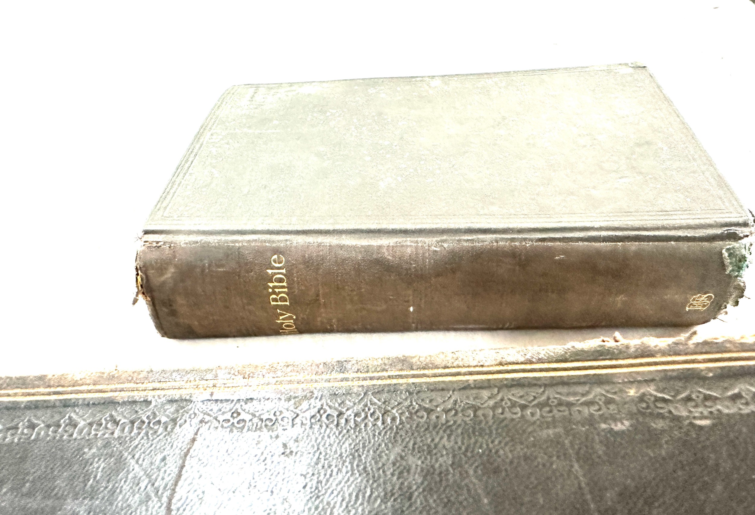 Large antique bible, 1915 small bible - Bild 3 aus 5