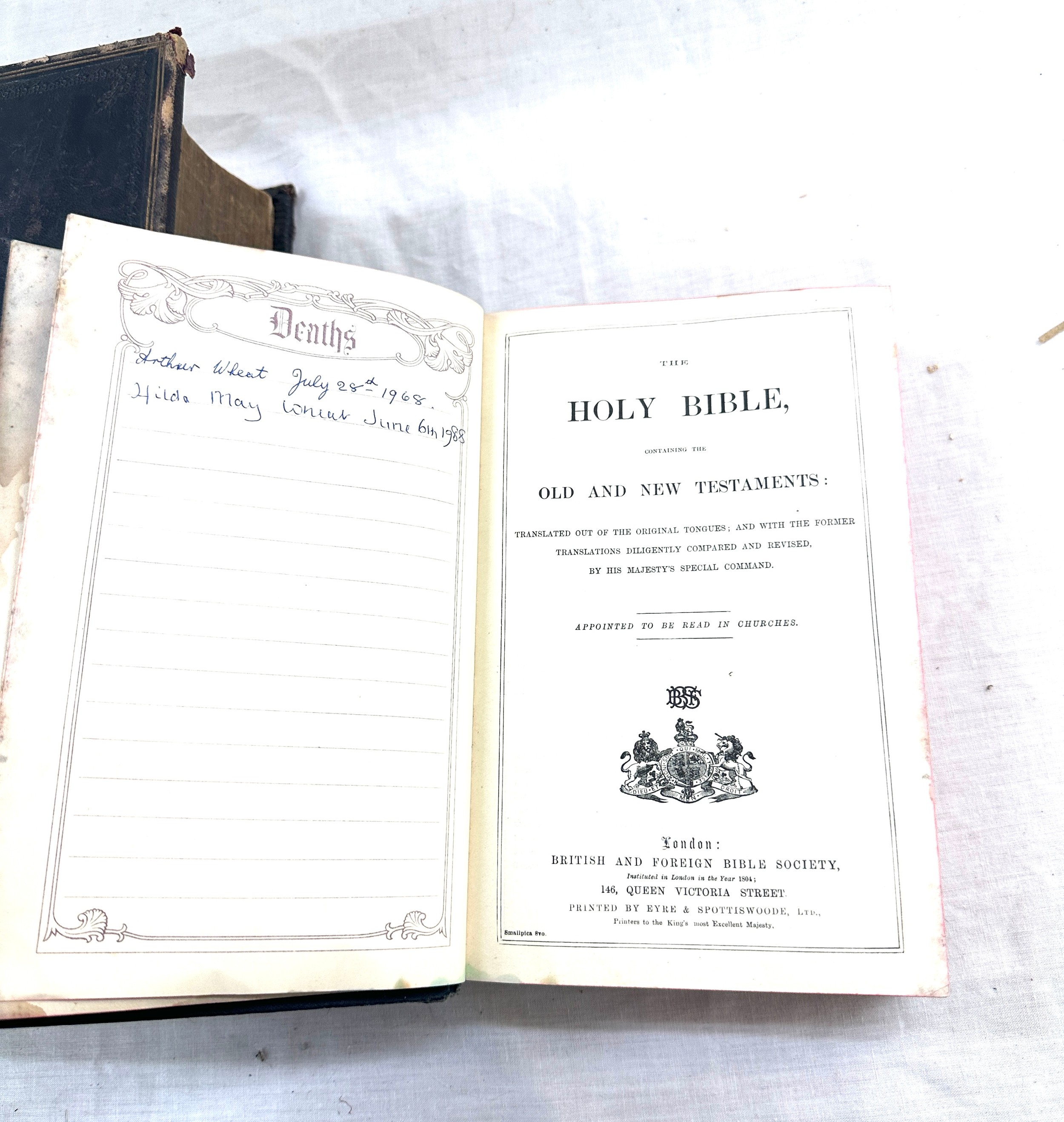 Large antique bible, 1915 small bible - Bild 5 aus 5