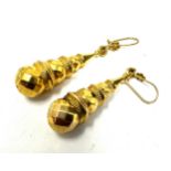 9ct gold Victorian style earrings measure approx 3.9cm drop weight 3g