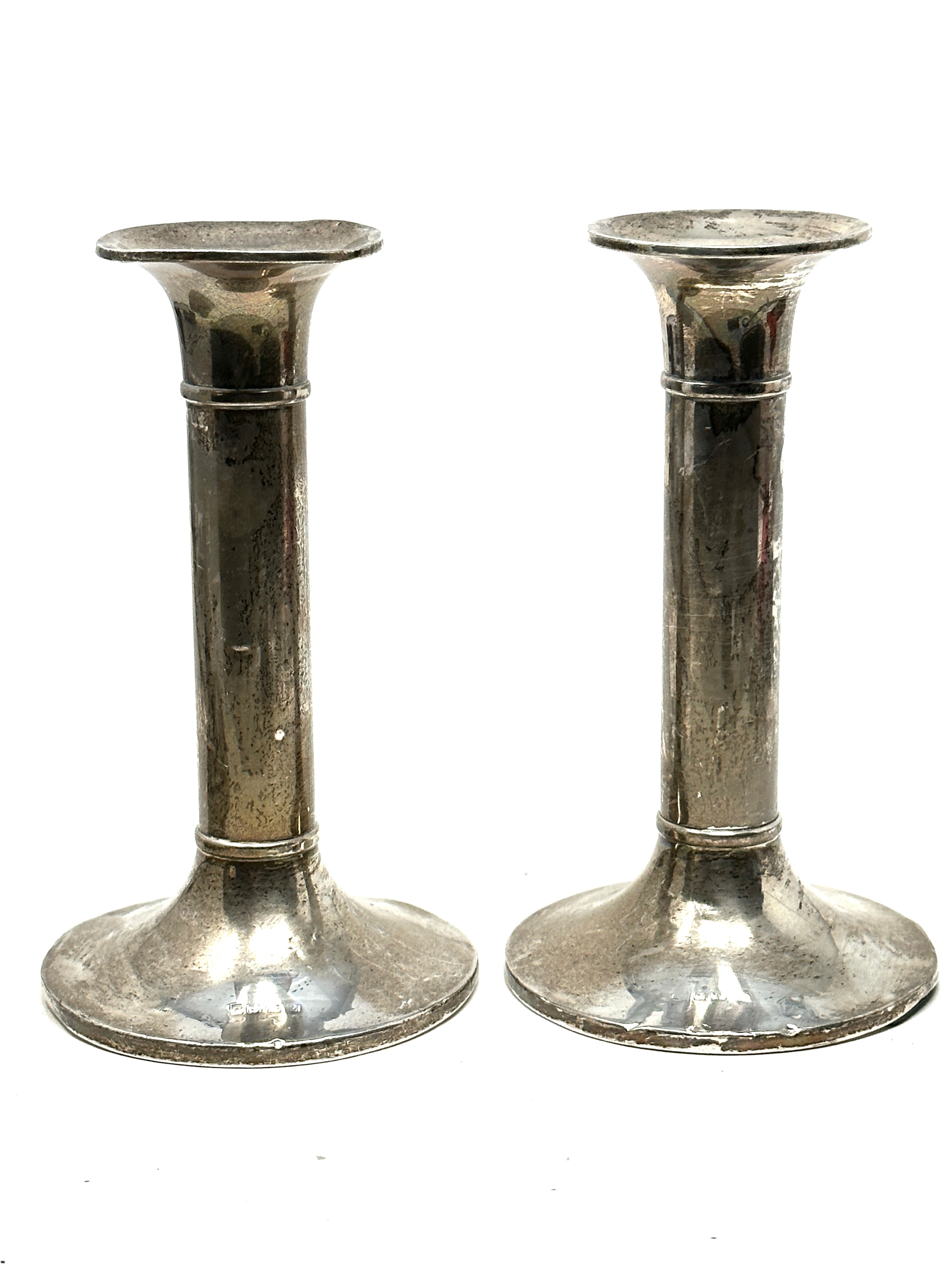 Pair of silver candlesticks measure approx height 15.5cm - Image 2 of 4