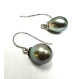 18ct white gold pearl earrings 3.4g