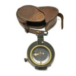 ww1 1915 dated Verners pattern military compass in leather case