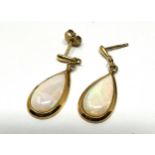 9ct gold vintage opal set drop earrings (1.8g)