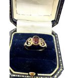 9ct gold oval garnet ring (1.6g)