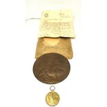 ww1 death plaque & victory medal with medal letter & packet to p.o 18525 pte w.t walker r.m.l.i