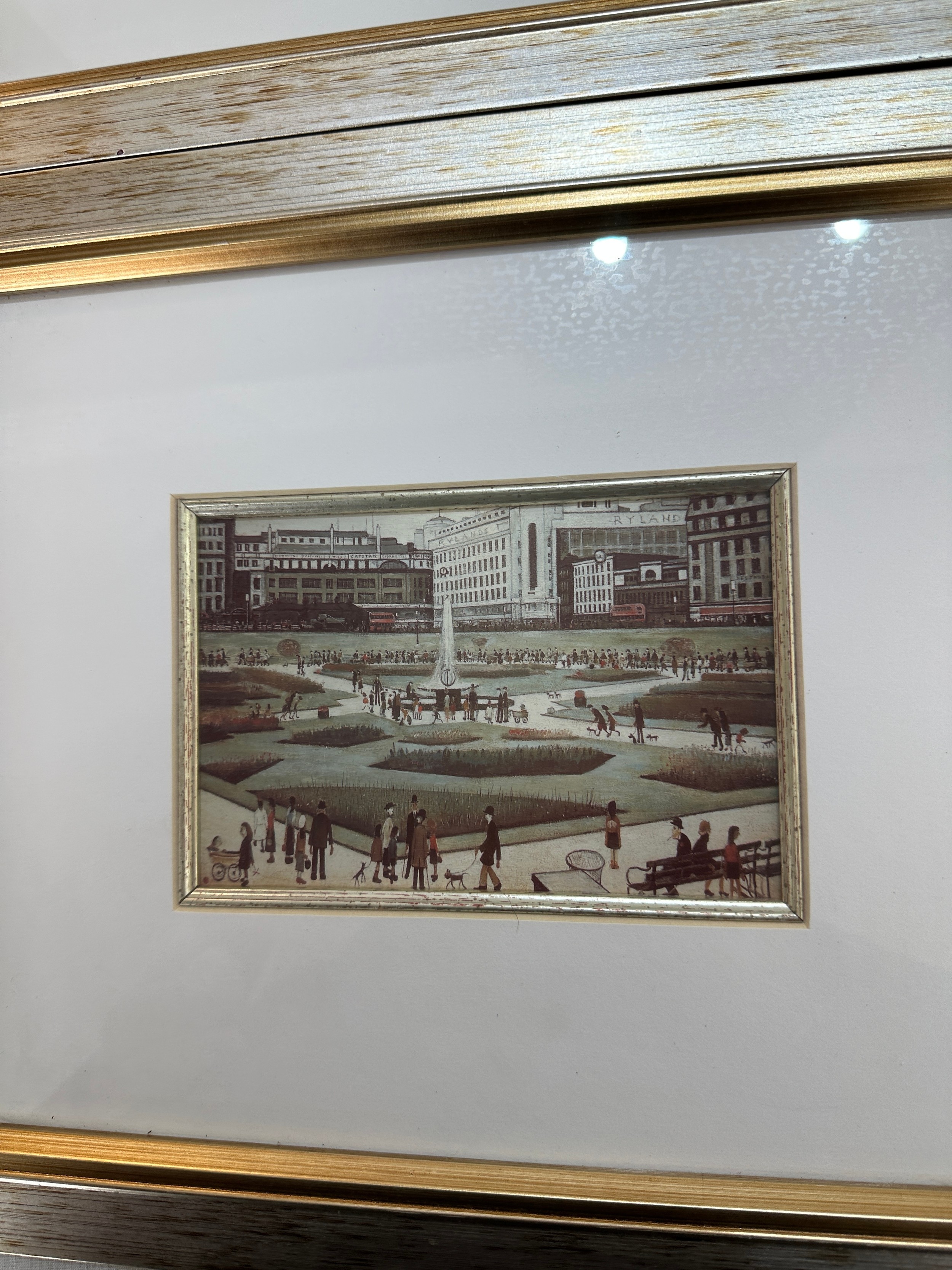 Four framed Lowry mini prints one signed- frames measures approx 14 inches wide by 11 inches long - Bild 4 aus 7