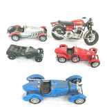 Selection of Bburago cars includes malfa romeo, mercedes benz, bugatti, Franklin Mint Bentley and