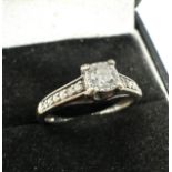 9ct white gold diamond ring 0.25ct diamonds