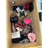 Large selection of vintage jewellery boxes, some with contents
