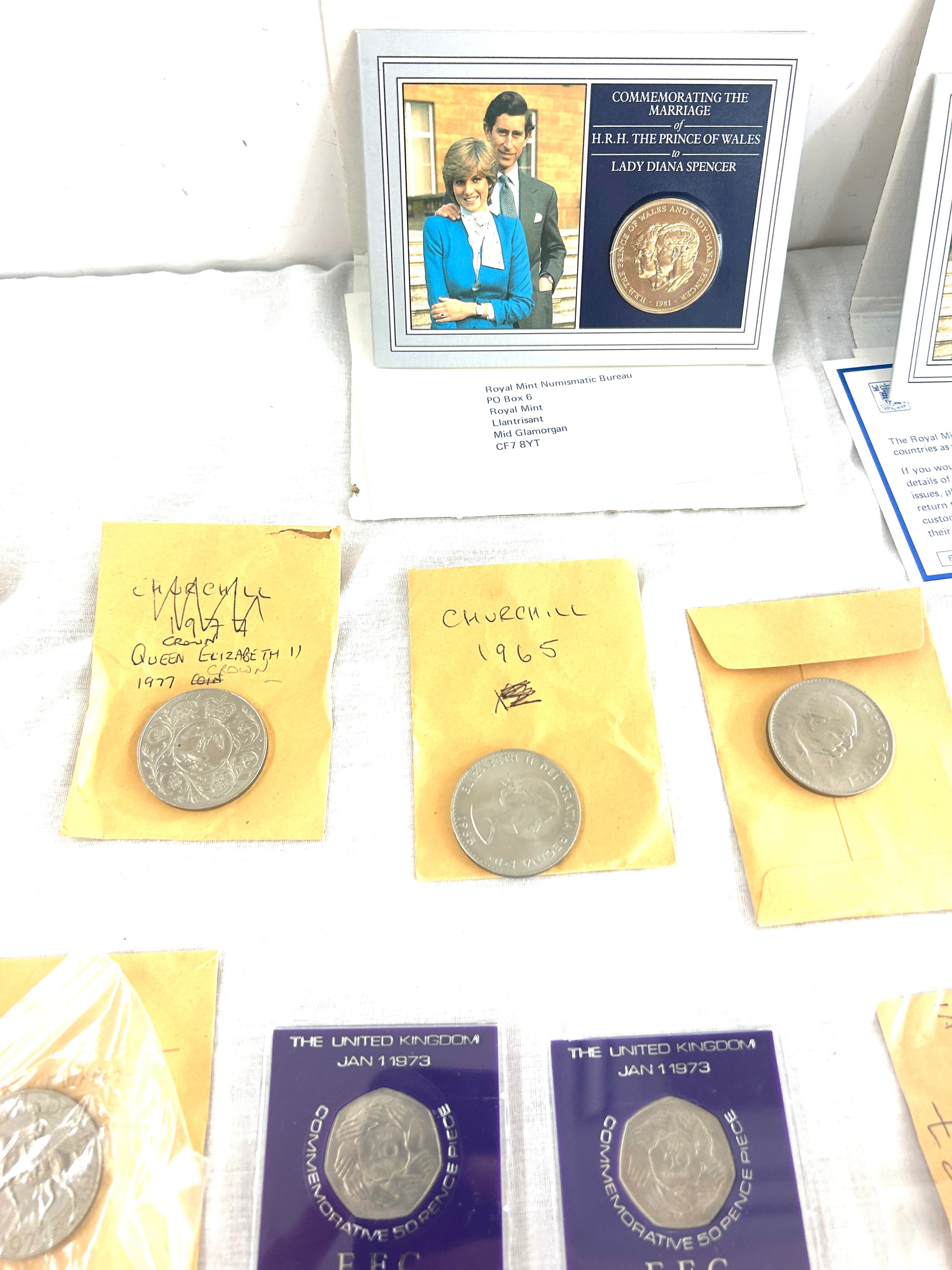 Selection of vintage and later coins to include various crowns, one dollar coin, Jersey 25p coin, - Bild 4 aus 7