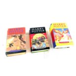 3 First edition harry pottery books. Harry potter and the deathly harrow, Harry pottery and the