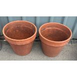 2 Large terracota garden planters, measures approximately