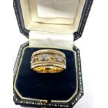 9ct gold diamond band ring (7.8g)