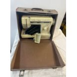 Vintage cased singer sewing machine, untested