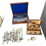 Selection of vintage cutlery includes cased cutlery etc