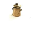 Vintage 9ct gold charm milk churn weighs approx 1.8 gm