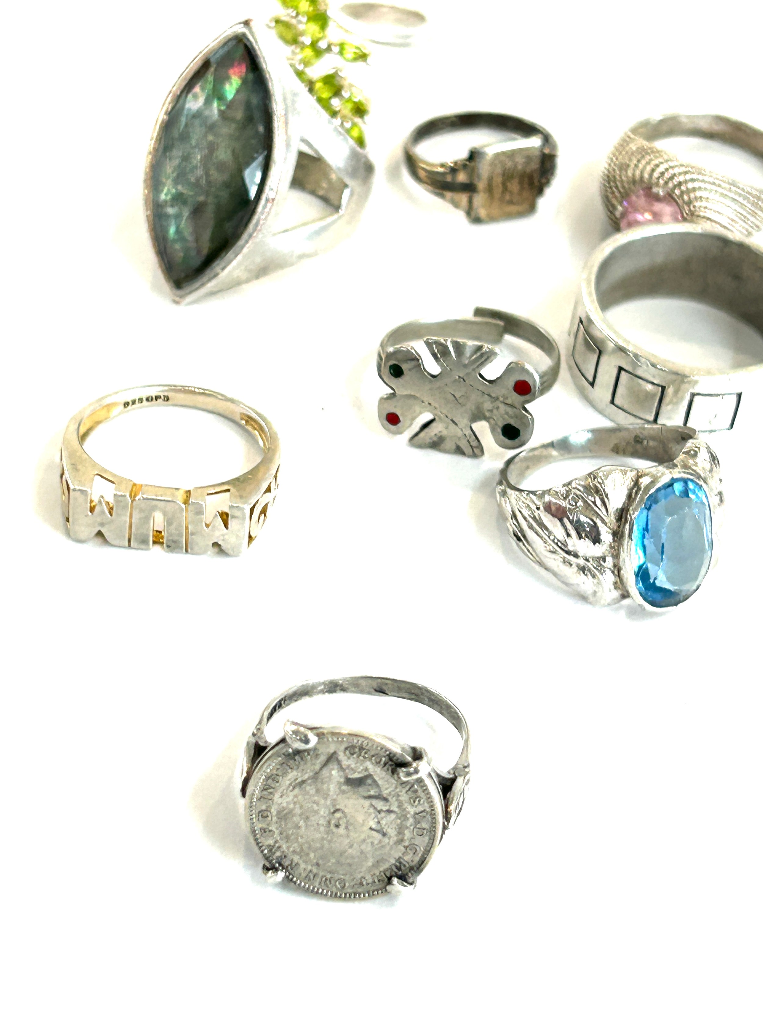 Selection of assorted rings includes silver rings, silver signet ring etc - Image 2 of 4