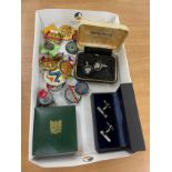 Tray of vintage and later badges includes cufflinks, Swimming, RAF etc