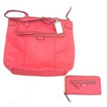 Authentic vintage coach ladies pink hand bag and matching purse