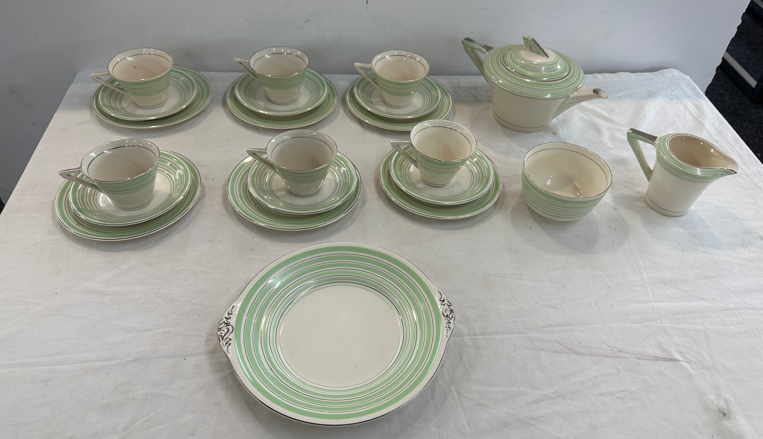 Six piece Solian ware tea service to include cups, saucers, tea pot, milk jug, sugar bowl and cake