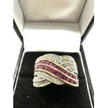 9ct gold diamond and ruby ring (5.7g)