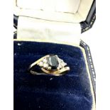 9ct gold sapphire & diamond ring weight 2.g