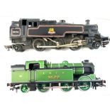 Hornby 82004 engine and a Hornby LNER 9522 engine