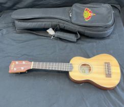 Ukelele kala ka-sstu-bp travel size with kala case