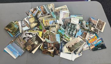 Large selection of vintage and later postcards