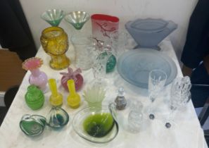 Selection of glassware to include coloured, Stuart Crystal, paper weights etc