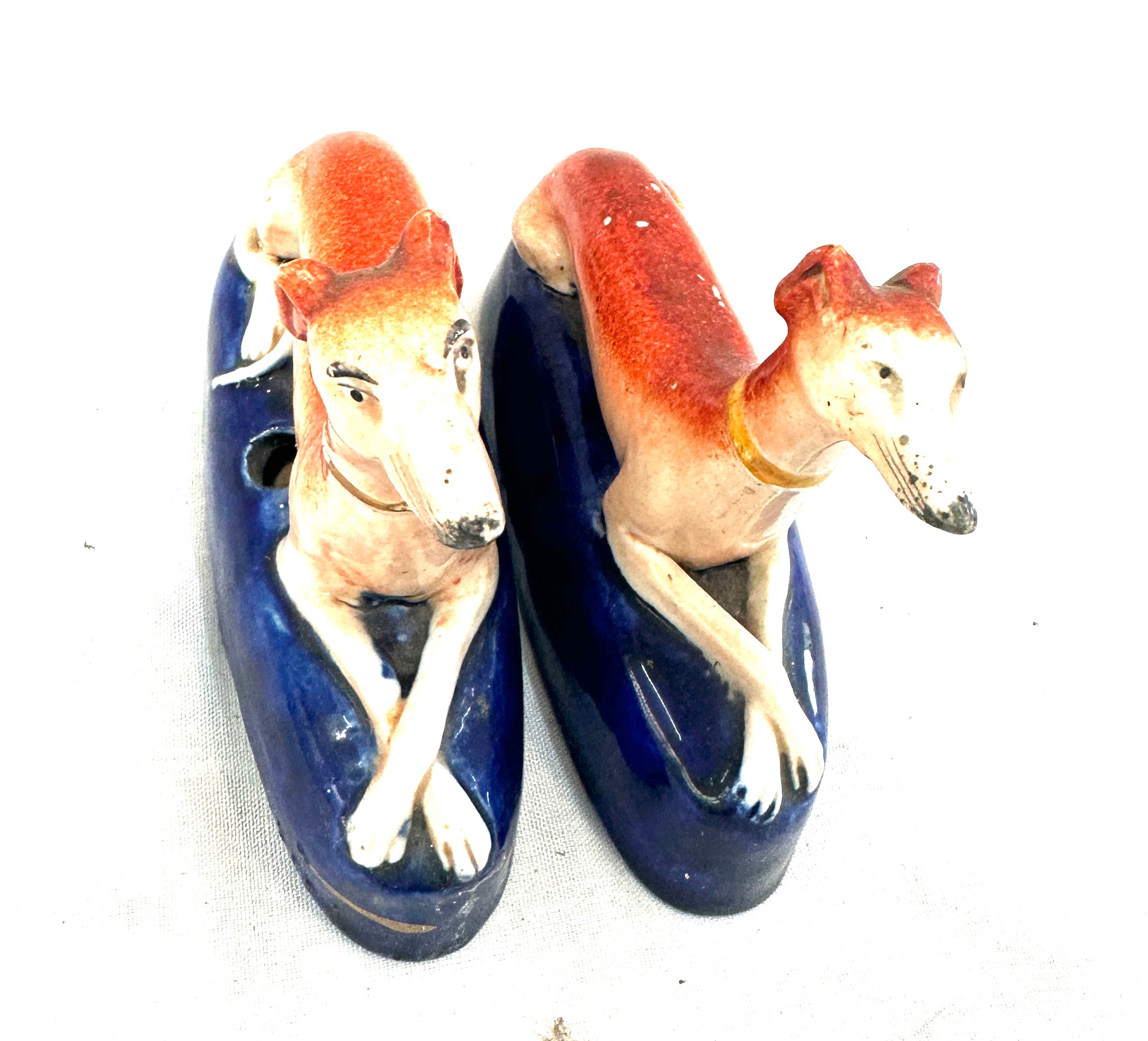 Pair of antique Staffordshire hand painted miniature dog figures measures approx 4.5 inches wide - Image 5 of 6