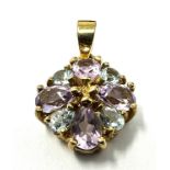 9ct gold amethyst sky blue topaz pendant weight 2.6g