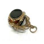 9ct Gold Vintage Bloodstone, Carnelian & Onyx Swivel Fob Pendant (2.5g)