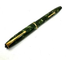 Vintage Conway stewart 15 14ct gold nib fountain pen