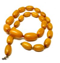 Vintage Amber / bakelite bead necklace internal streaking weight 70g