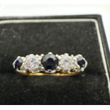 18ct gold sapphire & diamond ring weight 3g