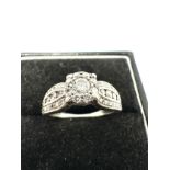 9ct White Gold Dress Ring (3.8g)