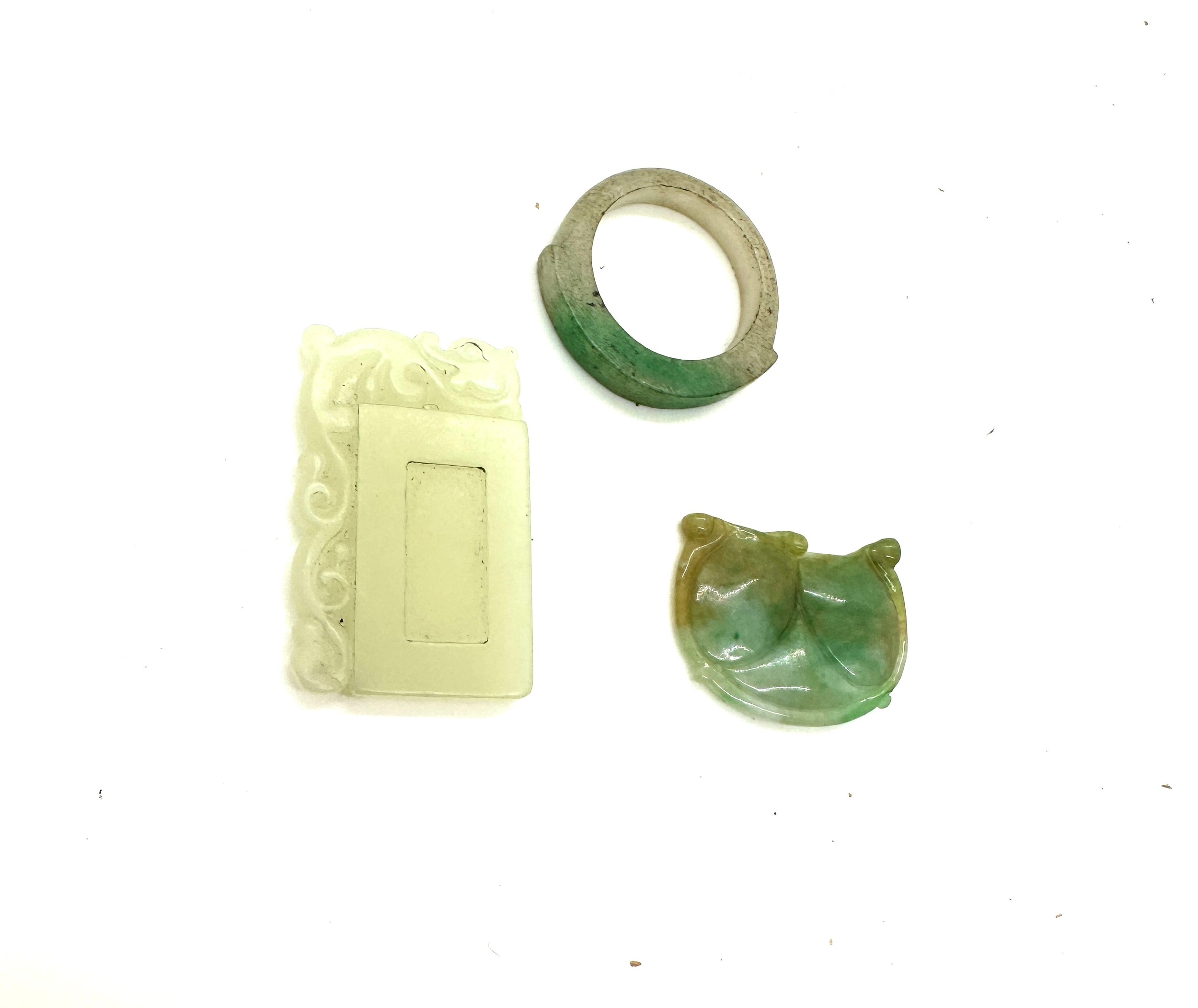 3 Pieces of chinese jade items - Image 2 of 3