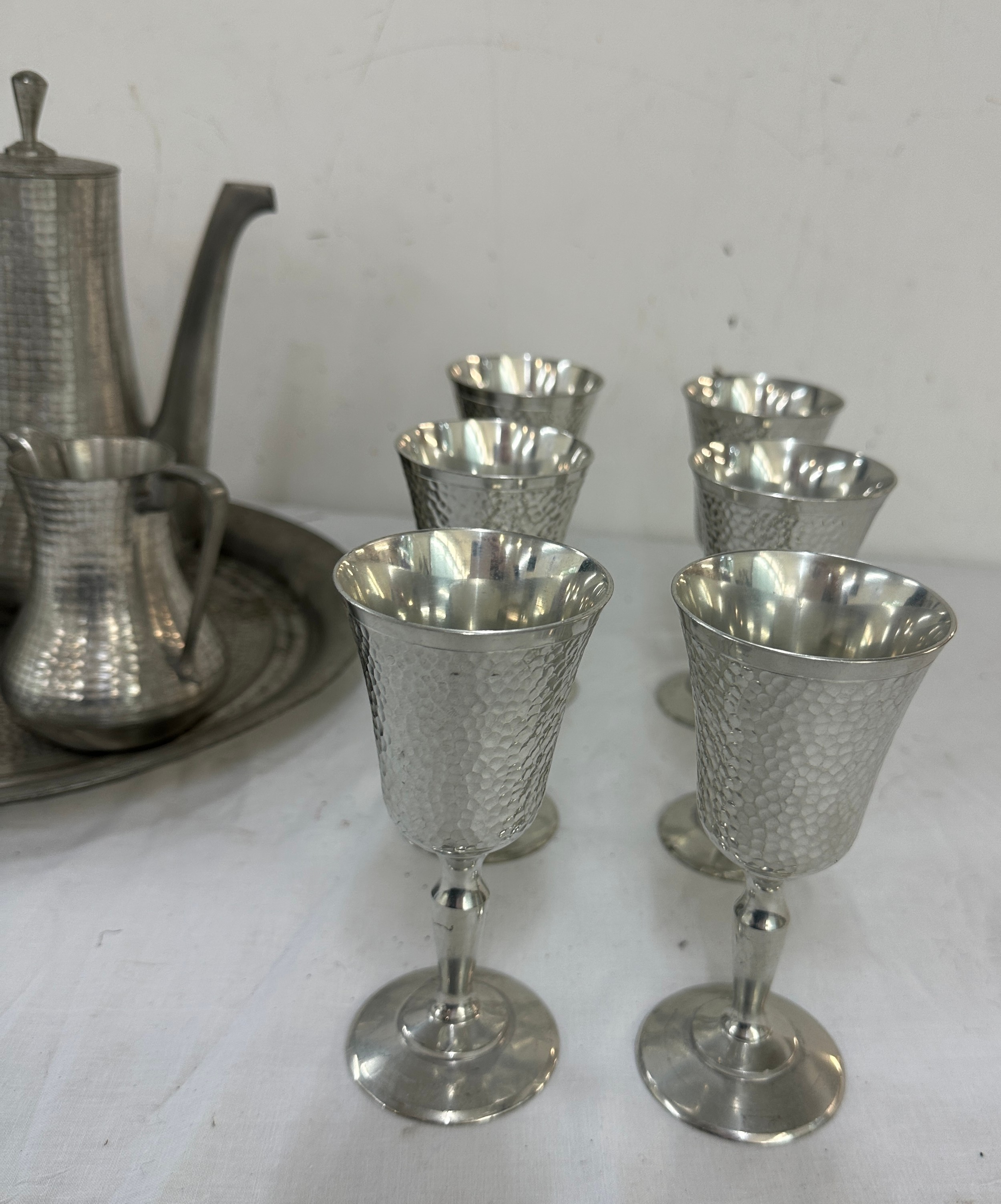 Selangor pewter coffee set, comprising tray, coffee pot, creamer and sugar pot, together with 6 - Image 4 of 6