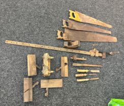 Selection of vintage tools to include 3 woodsaws, 6 planes, tenon scribe block, 4 chisels and a work