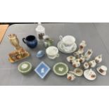 Selection of miscellaneous includes crested china, wedgwood etc