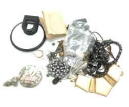 Selection of vintage and later costume jewellery to include necklaces, bracelets etc