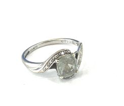 9ct gold diamond and Topaz dress ring, weight 2grams