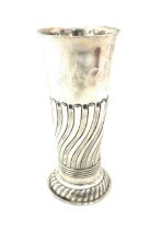 Daniel John Welby hallmarked silver vase, London 1895, approximate weight 282g