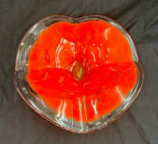 Vintage Murano glass poppy design bowl measures approximately 35cm wide 10 tall