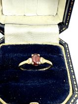 9ct Gold Garnet Dress Ring (0.9g)