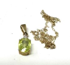 9ct Gold Green & White Gemstone Pendant Necklace (1.7g)