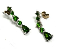 9ct White Gold Diopside Drop Earrings (2.2g)